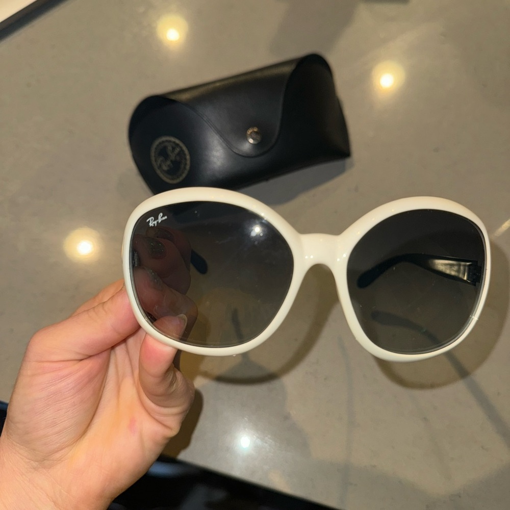 Ray-Ban • Jackie O Limited Edition • Sunglasses • Like New